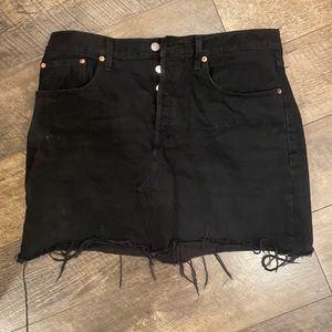 levi’s high rise skirt